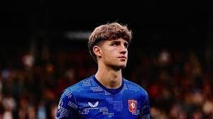 为什么棒球服依然保留细条纹设计