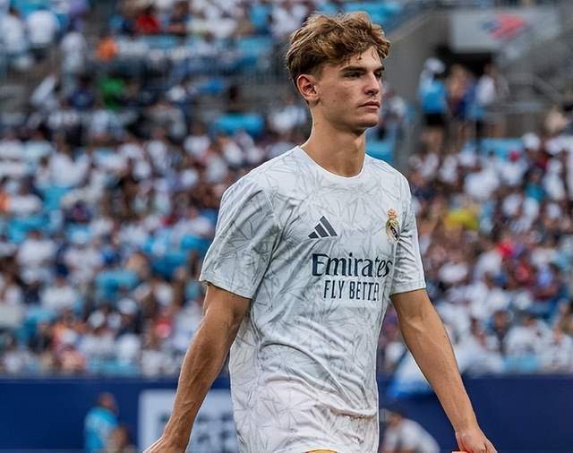 展乃至公众 展乃至公众